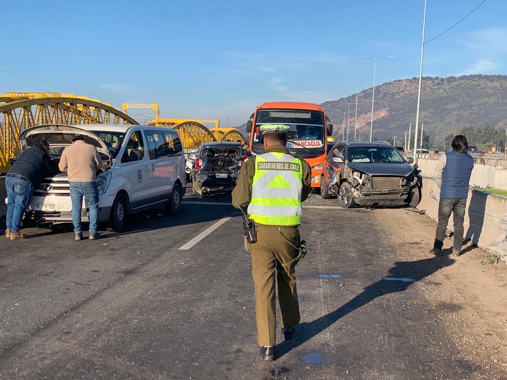 19 vehículos colisionaron en puente tinguiririca San Fernando